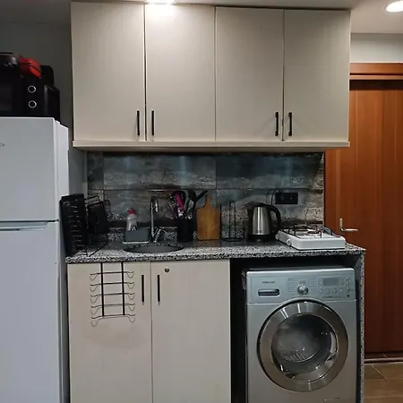 아파트 Central Comfortable With Gym 1+1 *