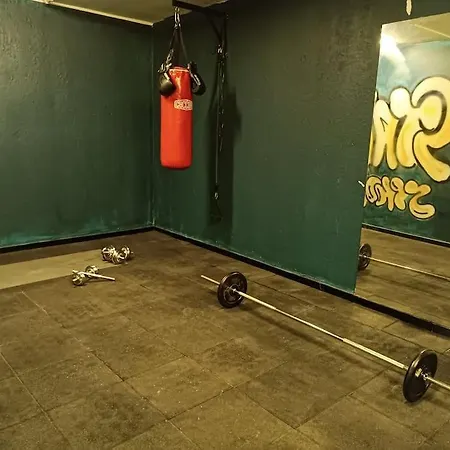 아파트 Central Comfortable With Gym 1+1