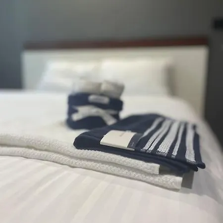 아파트 Central Comfortable With Gym 1+1 *