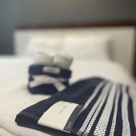 Appartement Central Comfortable With Gym 1+1 *